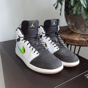 Jordan 1 Retro Nouveau Dunk From Above